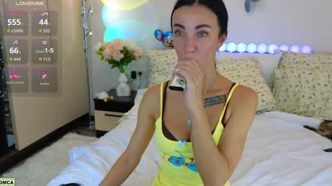 Snapshot of dragoncutey chatting on 09-25-25, 10:46 Katya online show from 09-25-25, 10:46