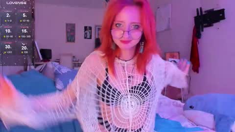 dragonflyliza online show from 11-15-25, 05:16