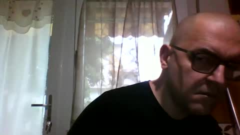 Snapshot of draka78 chatting on 05-11-26, 05:57 draka78 online show from 05-11-26, 05:57