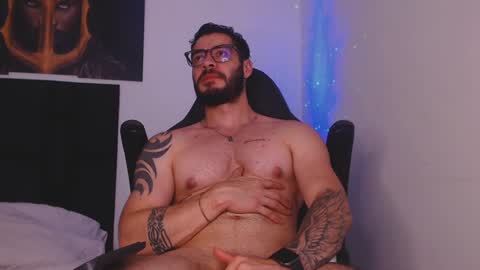 Snapshot of drake_cole11 chatting on 12-12-24, 02:33 drake_cole11 online show from 12-12-24, 02:33