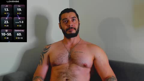 Snapshot of drake_cole11 chatting on 12-16-25, 01:21 drake_cole11 online show from 12-16-25, 01:21