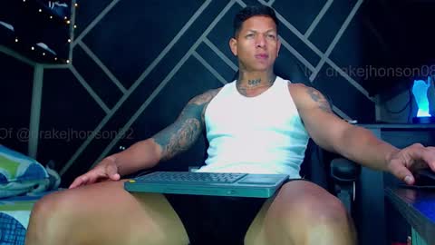 Drake online show from 03-19-26, 03:54