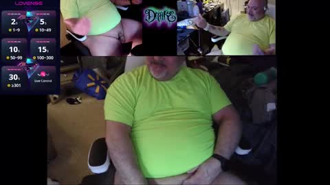 Snapshot of drake_r_darkrose chatting on 03-07-25, 05:29 Drake D Vamp aka Drake DarkRose online show from 03-07-25, 05:29