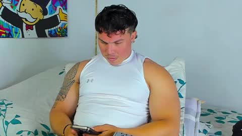 drake_xion1 online show from 11-18-25, 01:00