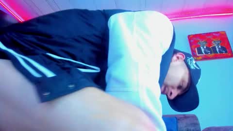 Drako online show from 12-16-25, 01:27