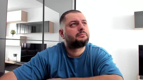 Snapshot of draven_a chatting on 01-11-25, 09:15 Draven A online show from 01-11-25, 09:15