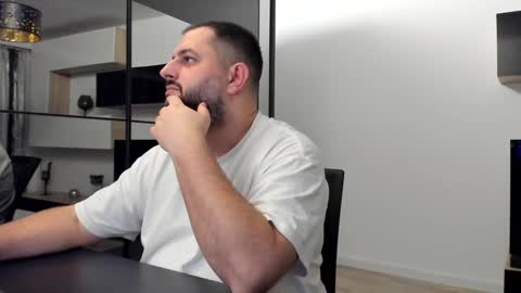 Snapshot of draven_a chatting on 01-27-25, 05:37 Draven A online show from 01-27-25, 05:37