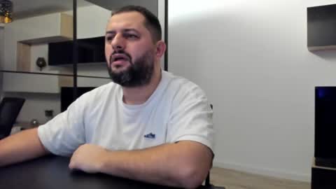 Snapshot of draven_a chatting on 02-02-25, 03:32 Draven A online show from 02-02-25, 03:32