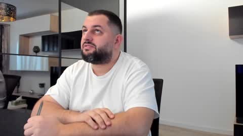 Snapshot of draven_a chatting on 02-07-25, 02:47 Draven A online show from 02-07-25, 02:47