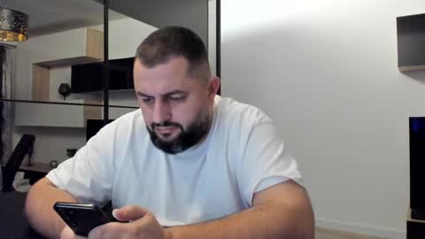 Snapshot of draven_a chatting on 02-21-25, 06:15 Draven A online show from 02-21-25, 06:15