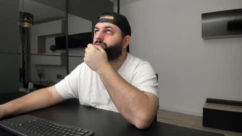 DravenPeak online show from 12-18-25, 03:07