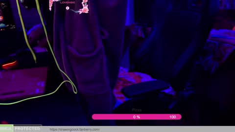 Snapshot of drawingcock chatting on 02-18-25, 06:15 drawingcock online show from 02-18-25, 06:15