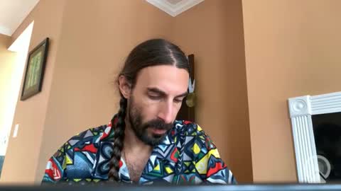 new profile Aircum99  online show from 04-15-26, 07:58