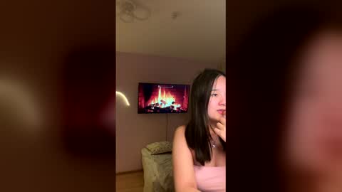 Diane and Diamon online show from 04-12-26, 09:20