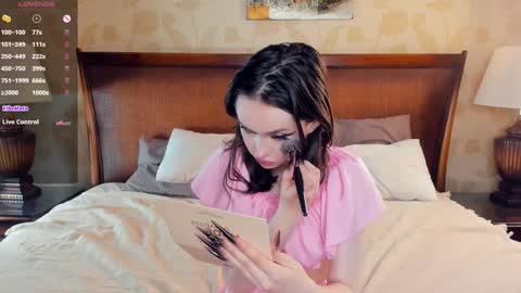 Snapshot of dream_melody chatting on 10-11-25, 09:46 Hi Im Monika Welcome to my room online show from 10-11-25, 09:46