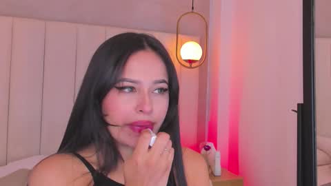 N E N A  online show from 11-09-25, 07:56