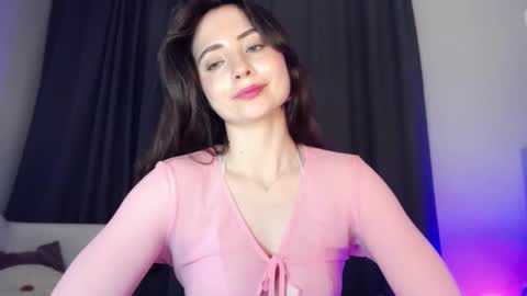 Nicole online show from 01-31-25, 01:54