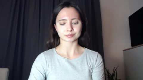 Nicole online show from 01-10-26, 03:03