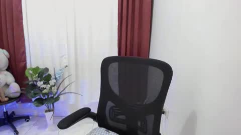 dream_onmexxx online show from 09-18-25, 12:18