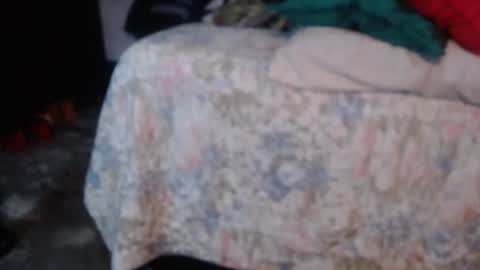 Snapshot of dream_real chatting on 01-17-25, 10:44 dreamreal online show from 01-17-25, 10:44