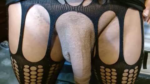 Snapshot of dream_real chatting on 05-04-26, 10:33 dreamreal online show from 05-04-26, 10:33