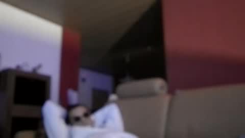 Snapshot of dreambob chatting on 10-11-25, 11:25 Dreambob online show from 10-11-25, 11:25