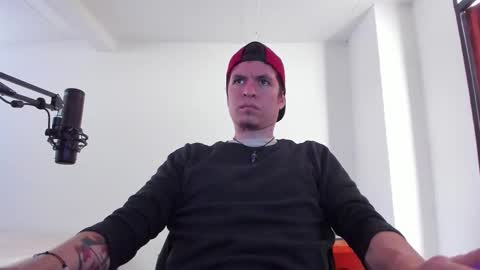 Your lord. - ONLINE  1500 Pm to 2100 Pm - New York Hour online show from 03-12-26, 05:08