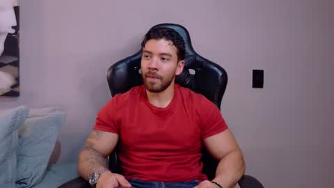 Snapshot of dreammr1 chatting on 06-11-26, 07:56 cris online show from 06-11-26, 07:56