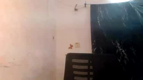 Snapshot of dreamy_wetpussy chatting on 07-17-26, 07:30 BEAUTY online show from 07-17-26, 07:30