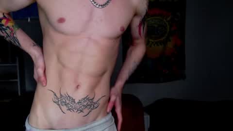 Snapshot of dreamyadam chatting on 05-06-26, 11:48 Adam Dream online show from 05-06-26, 11:48