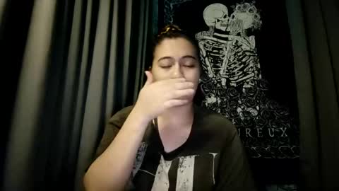 dreamycreamyst online show from 12-28-24, 01:29