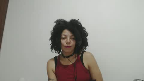 Snapshot of dreamylatina chatting on 02-11-25, 02:03 DreamyLatina online show from 02-11-25, 02:03