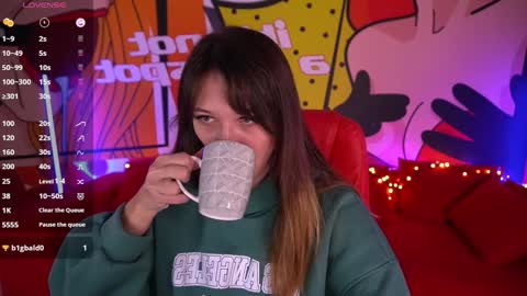 Lina online show from 01-27-25, 07:24