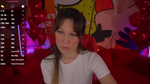 Lina online show from 02-18-25, 07:32