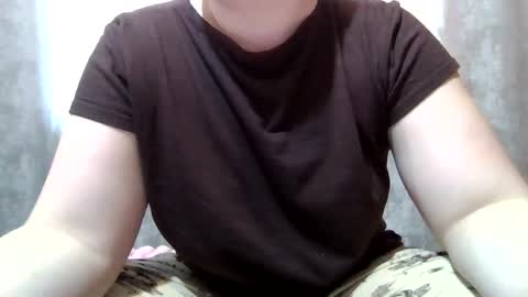 Snapshot of dreamylunax chatting on 02-21-26, 08:04 DreamyLunax online show from 02-21-26, 08:04