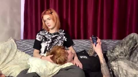 Snapshot of dreamypair chatting on 04-16-26, 08:26 Elena and Nikolai online show from 04-16-26, 08:26