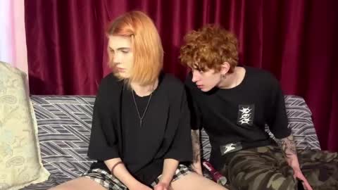 Snapshot of dreamypair chatting on 04-23-26, 08:35 Elena and Nikolai online show from 04-23-26, 08:35