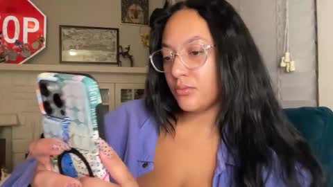 RIRI OR DREAMY online show from 01-14-26, 01:28