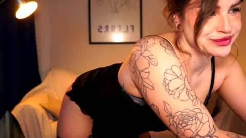 MISS B online show from 05-07-26, 02:22