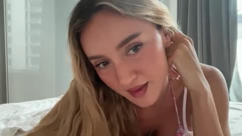 Lilah  online show from 05-08-26, 11:32
