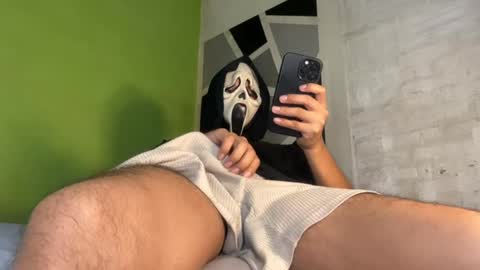 Snapshot of drew_bo chatting on 10-13-25, 05:07 drew_bo online show from 10-13-25, 05:07