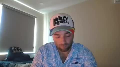 Snapshot of drexallen1 chatting on 11-16-25, 04:23 drexallen1 online show from 11-16-25, 04:23