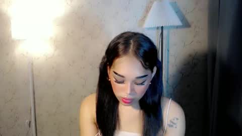 Dreyana online show from 10-15-25, 02:22