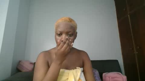 Kimberly online show from 11-25-25, 08:14