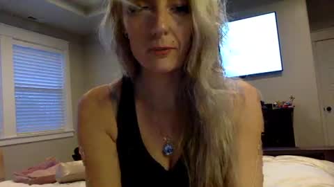 Bluejay0713 online show from 03-16-26, 01:44