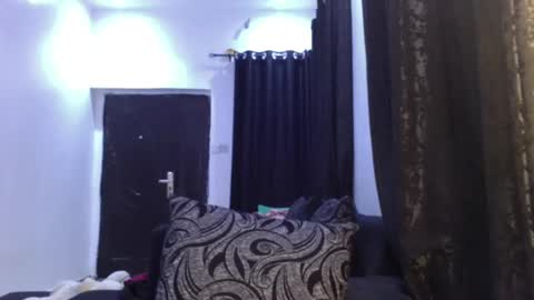 dripping_luna online show from 02-01-25, 02:26