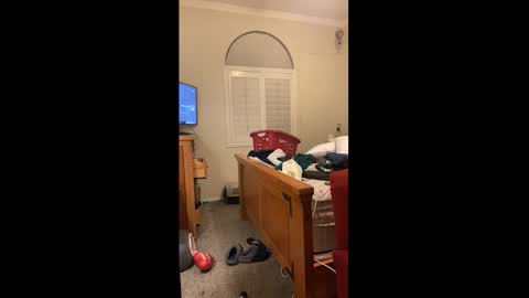 Drippy kitty  online show from 12-16-25, 12:10