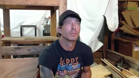 Snapshot of dritylilboy chatting on 06-10-26, 12:37 Inexperienced catfish online show from 06-10-26, 12:37