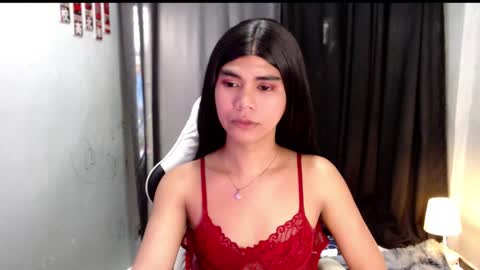 Snapshot of drixiboy chatting on 10-02-25, 06:42 Drixiboyj online show from 10-02-25, 06:42