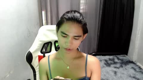 Snapshot of drixiboy chatting on 10-14-25, 07:20 Drixiboyj online show from 10-14-25, 07:20